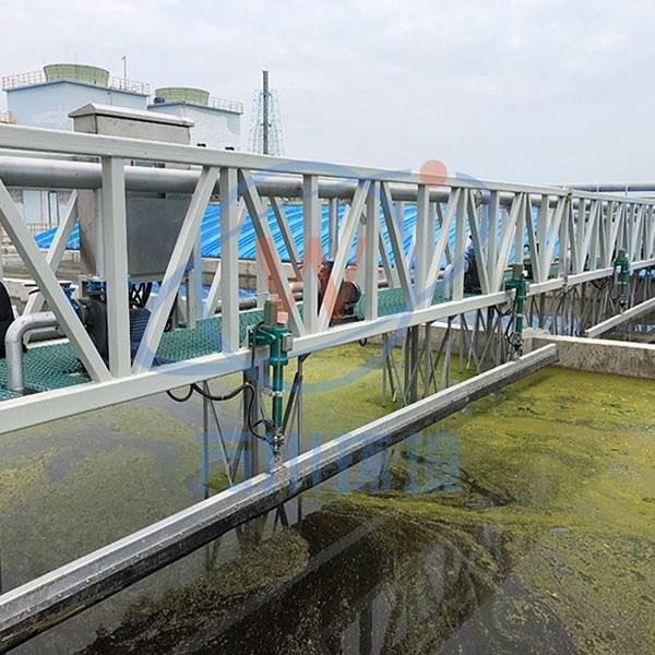 Efficient Sludge Scrapers For Wastewater Treatment